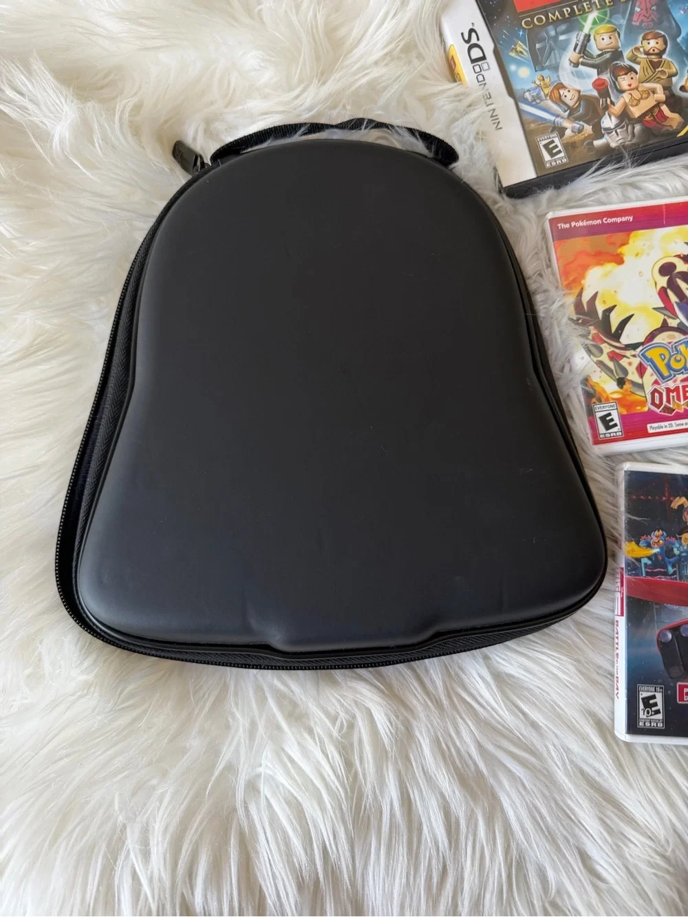 Darth Vader Black Nintendo 3DS/DS Travel Case with Stylus’ & Game Bundle
